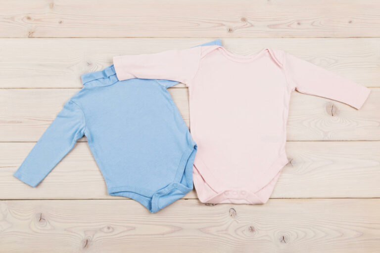 Hur mycket kläder behöver en nyfödd bebis